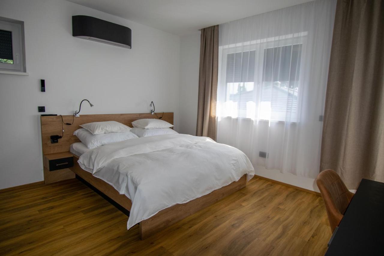 Smart Rooms וולס מראה חיצוני תמונה