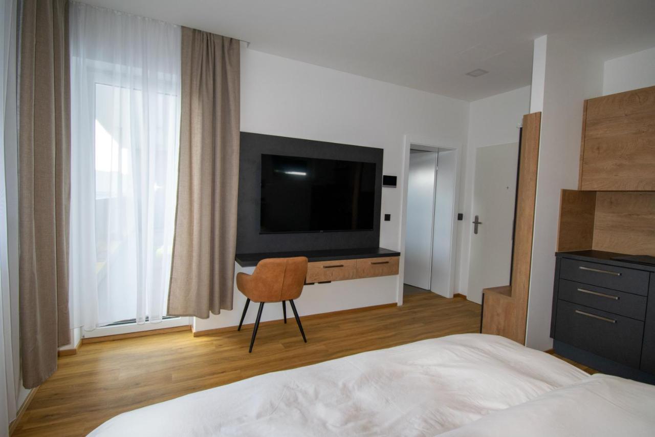 Smart Rooms וולס מראה חיצוני תמונה